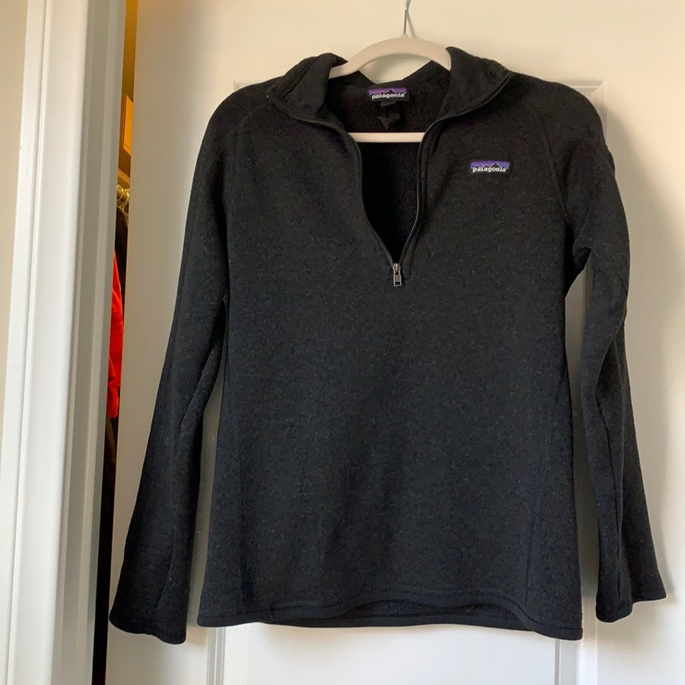 Patagonia 1/4 Zip. Women’s M in black